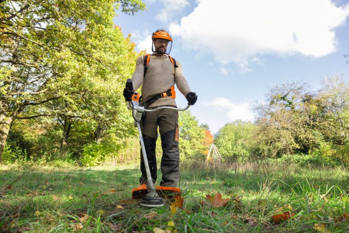 Stihl 0088458010 FS3PROTECT Protective Trousers For Brushcutter Use - Image 3